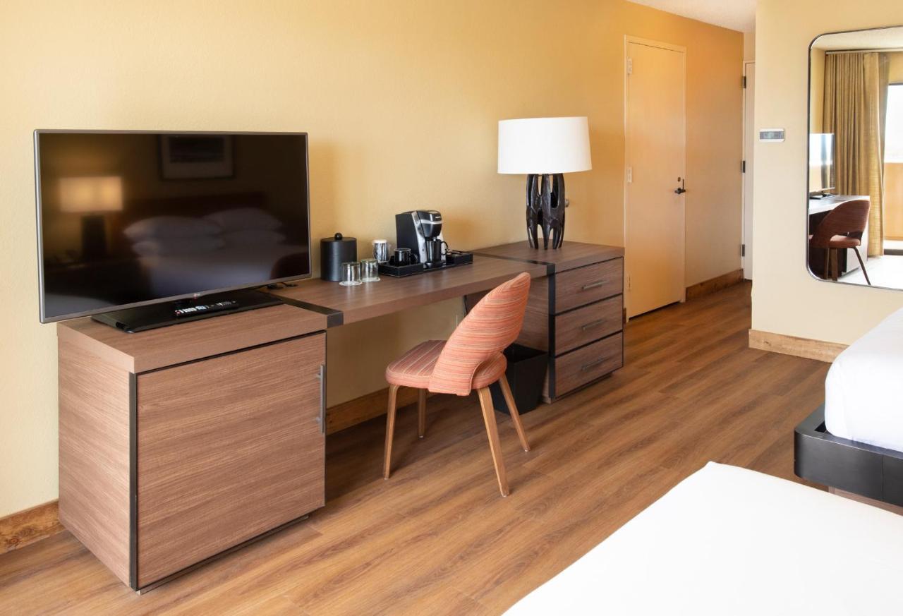 Double Room Two Double Beds Non-Smoking