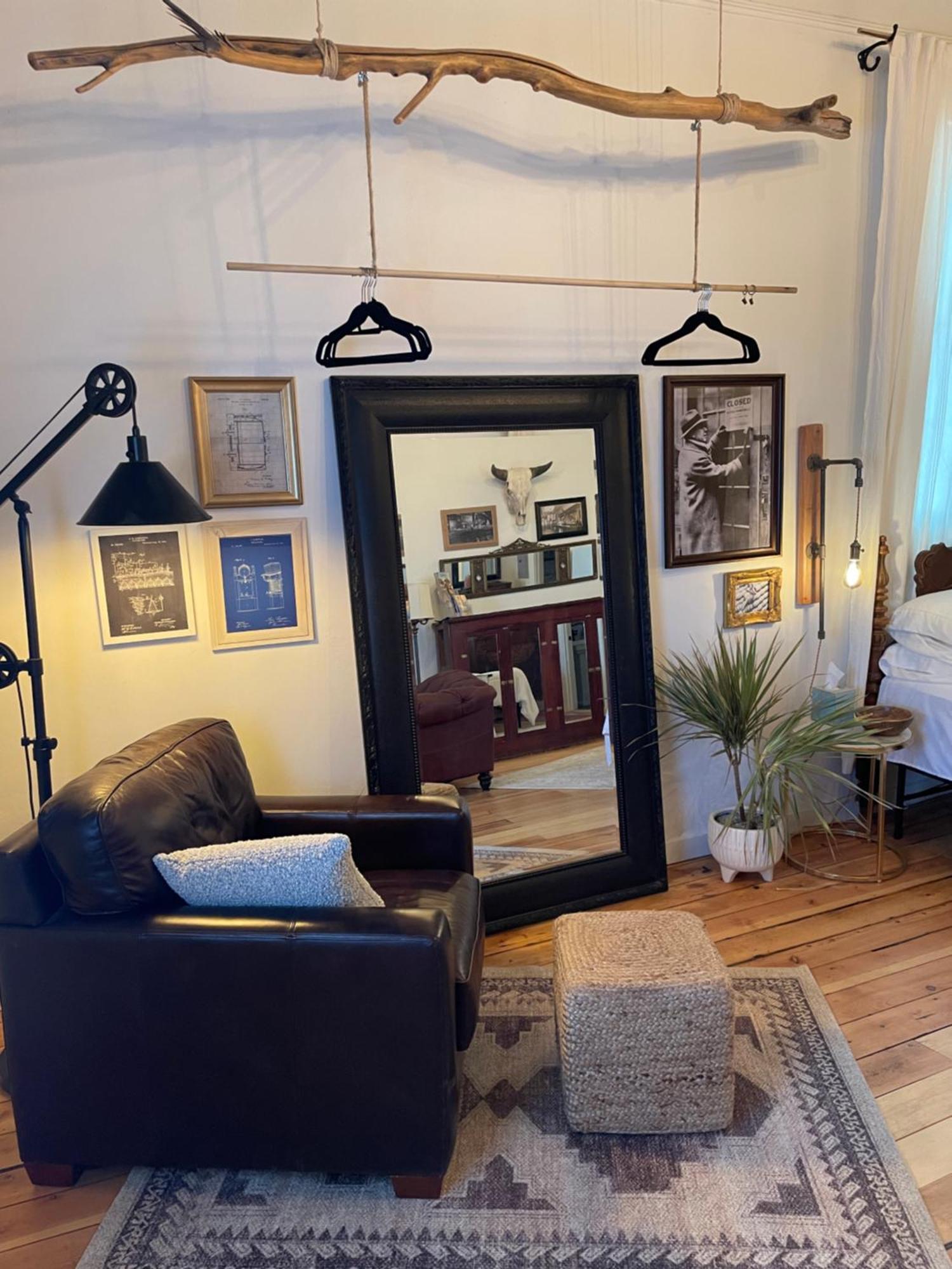 Deluxe Queen Studio