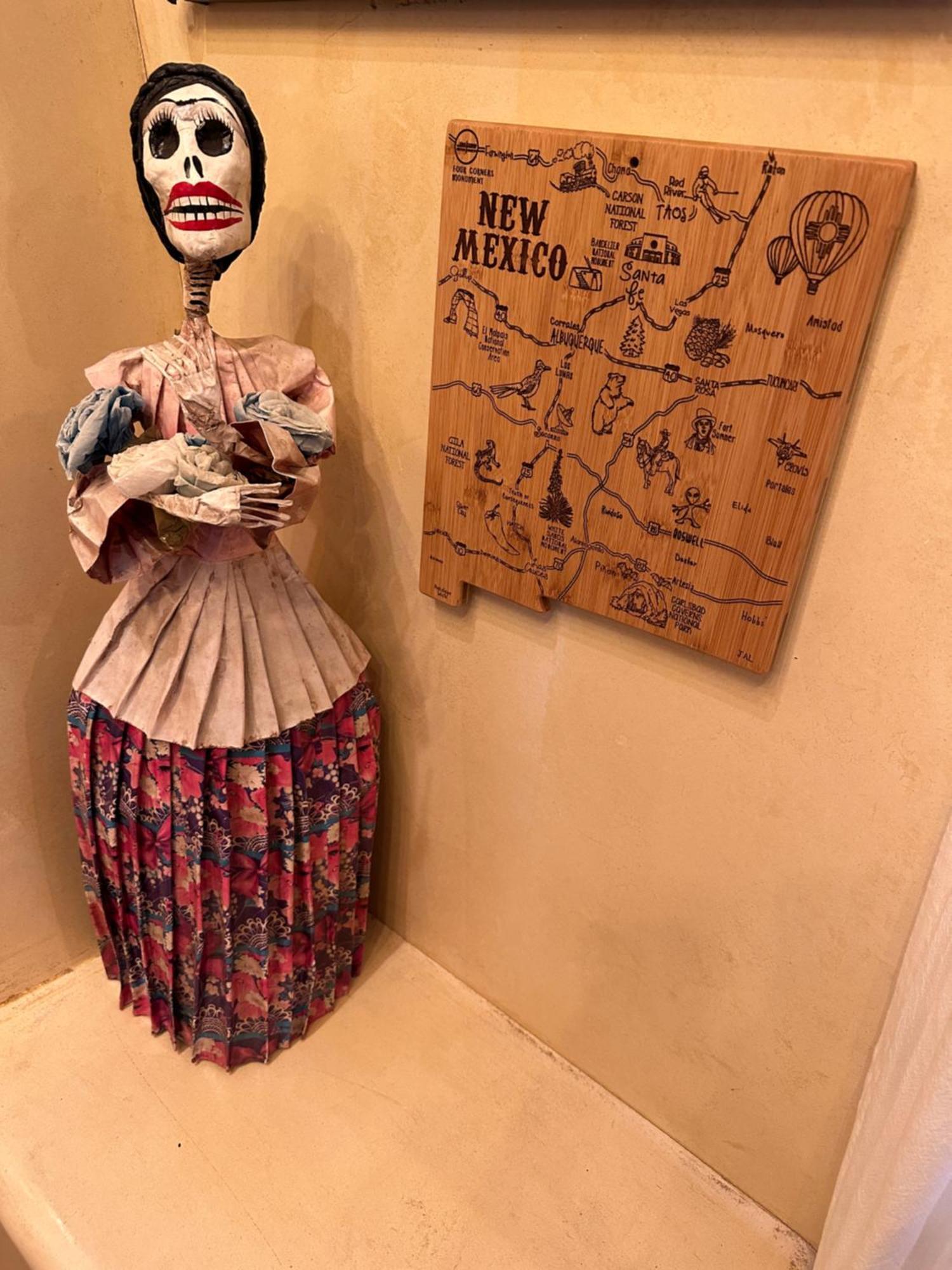 Deluxe Queen Suite
