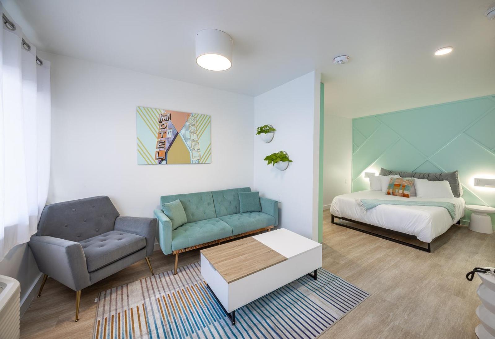 Queen Suite,1637888534:JPEG