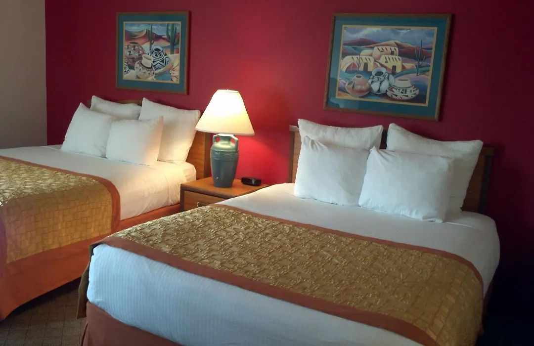 Hawthorn Suites By Wyndham Albuquerque-1