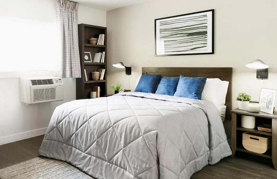 Intown Suites Extended Stay Albuquerque Nm-1