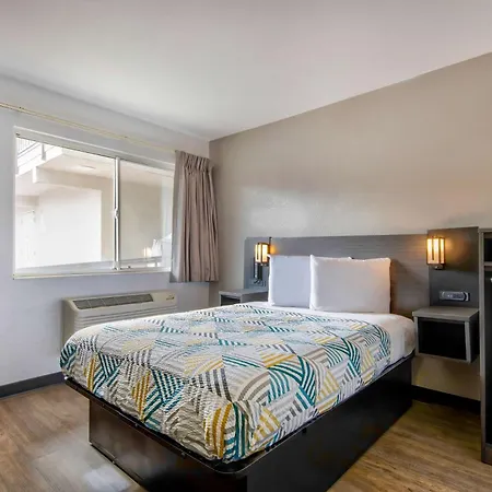 Motel 6-Albuquerque, Nm - Midtown-2