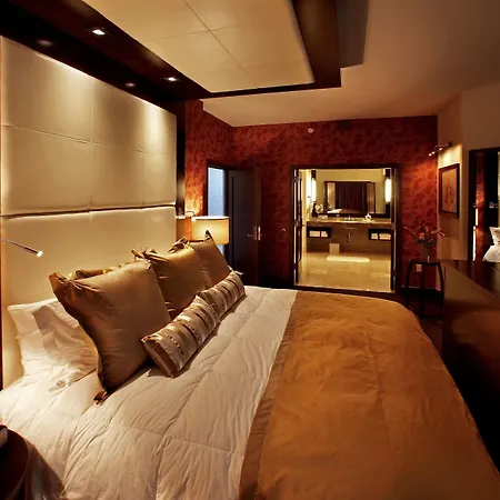 Isleta Resort & Casino (Adults Only)-3