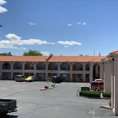 Luxury Inn-2