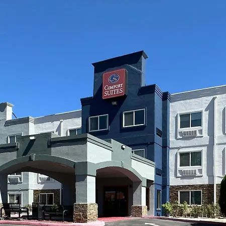 Comfort Suites Albuquerque-North Journal Center-3