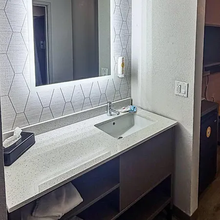Comfort Suites Albuquerque-North Journal Center-2
