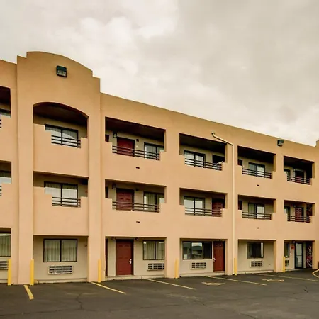Econo Lodge Albuquerque East-2