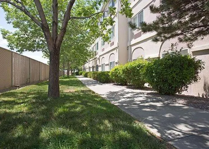 Comfort Inn & Suites Alameda At Albuquerque Balloon Fiesta Park