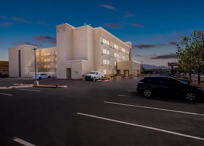 Comfort Inn & Suites Albuquerque Downtown