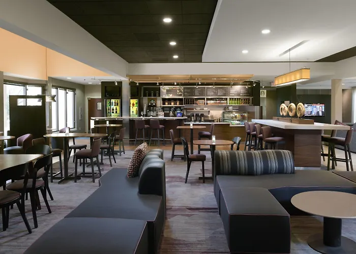 Courtyard By Marriott Albuquerque Airport Hotel